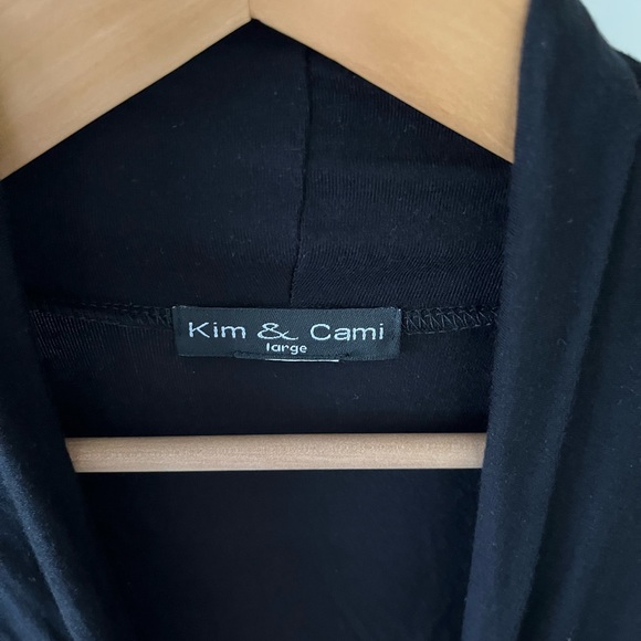 Kim & Cami Open Cardigan - Picture 2 of 4